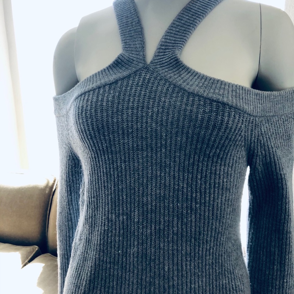 Slate Cashmere cold shoulder sweater